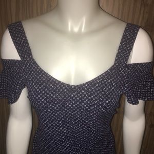 ⚡️Sale⚡️Papermoon cold shoulder blouse